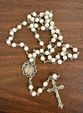 Our Lady of Fatima  Iridescent White Rosary, New Gftshp-70