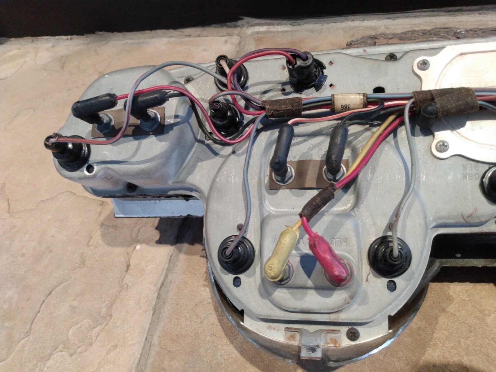 Picture 4 of 6