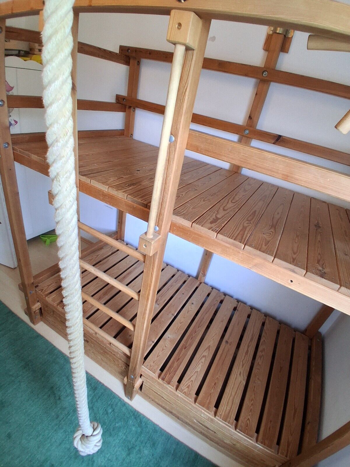 Bild 9 von 18