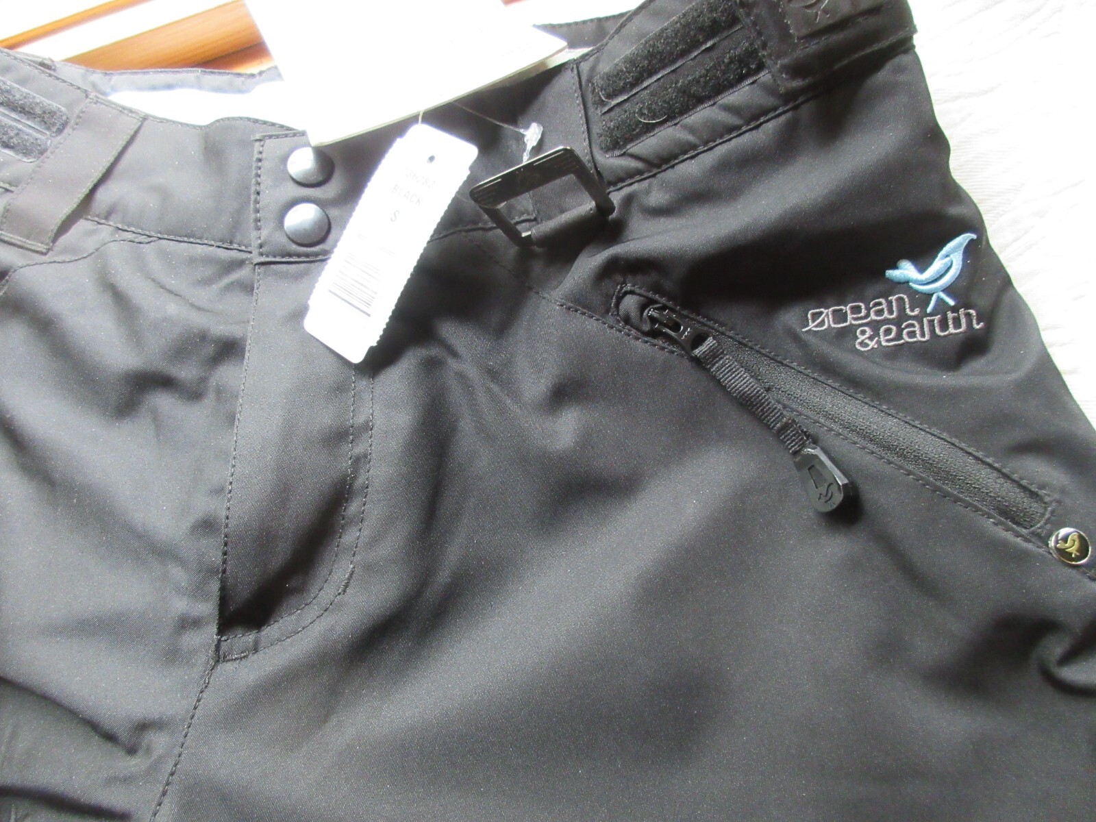 OCEAN & EARTH SNOW SKI SNOWBOARD PANTS S BLACK NWT 32X30 ADJUSTABLE MULTI FEATUR