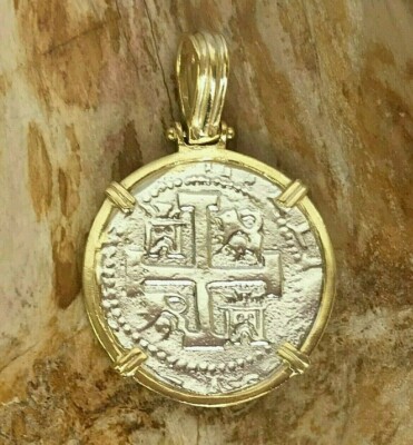 ATOCHA Münzanhänger 14K Gold Overlay Design Ära 1600-1700 versunkener Schatz