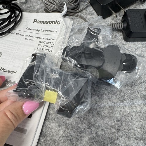 Panasonic 5 Handset Link2Cell Cordless Phone KX-TG585SK - Zdjęcie 12 z 12