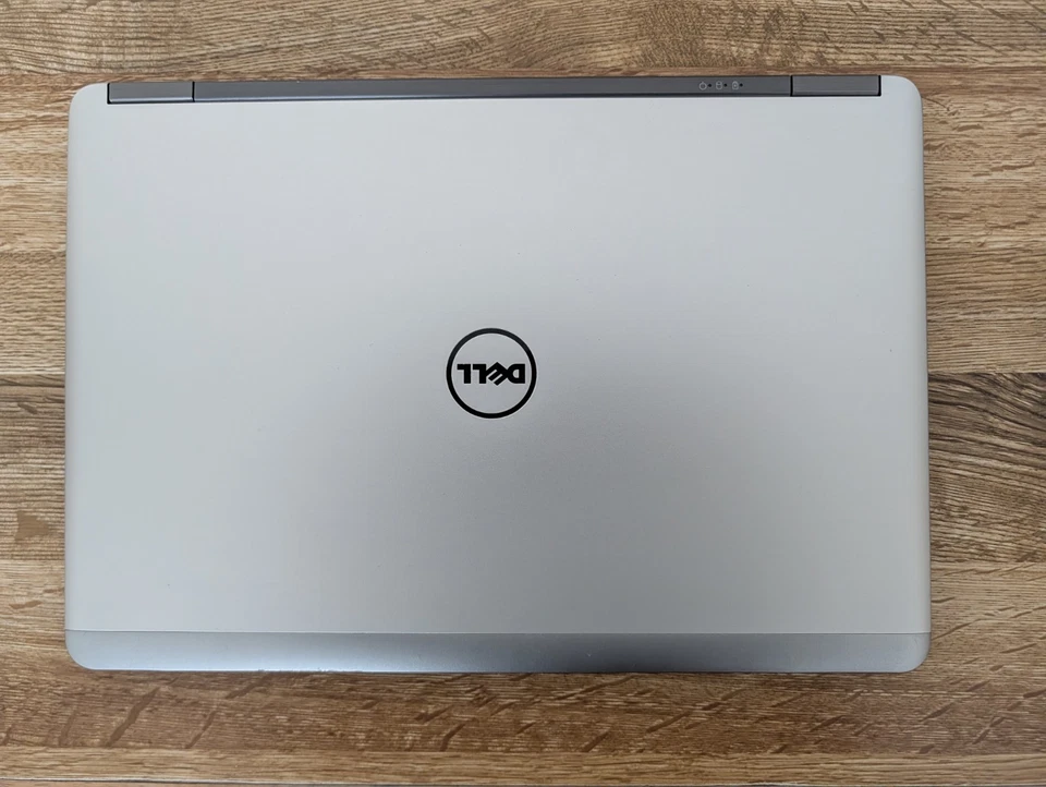 Dell Latitude E7440 · i5-4300U · 12GB · 256GB, photo 2 of 5