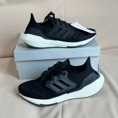 adidas UltraBoost 22 Damen Laufschuh Sneaker Low Top Schnürung Textil Gr. 42 2/3