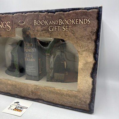 Lord of the Rings Book and Bookends Weta - Gandolf & Bilbo Bag End