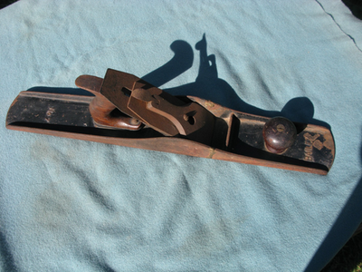 #ad Bailey No 7 wood plane. Patent dates 1902 1910 Stanley blade with GOOD HANDLES $40.00