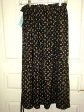 NWT Vintage 70  s PICADILLY Floral Stamped Cotton BOHO Skirt, Size 13 Never Worn