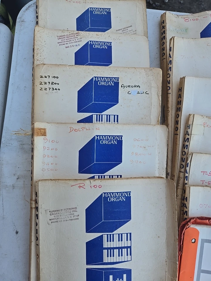 Lote de esquemas manuales de taller de reparación de órganos Hammond Foto 2 de 4