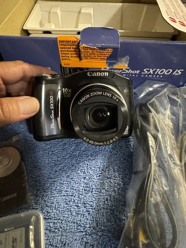 Canon PowerShot SX100 IS 8MP Digital Camera 10x Optical Zoom - Black In Box - Picture 4 of 11