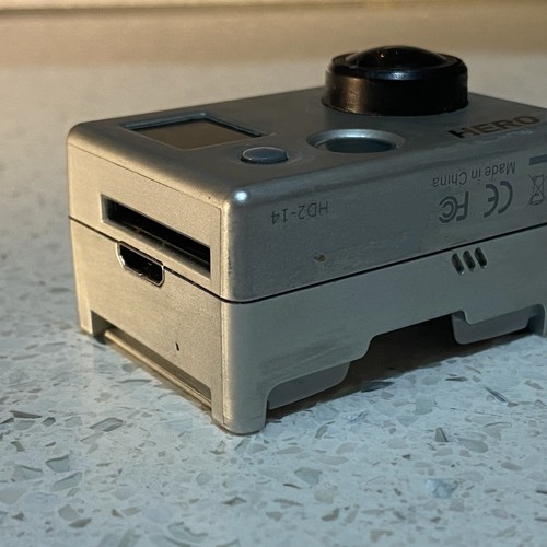 GoPro Hero 2 Action Camera HD2-14 Silver - Genuine + Case - Picture 7 of 7
