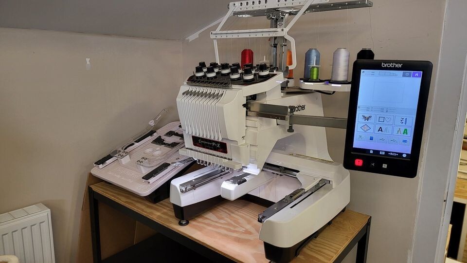 Brother Entrepreneur Pro X PR1050X Embroidery Machine eBay