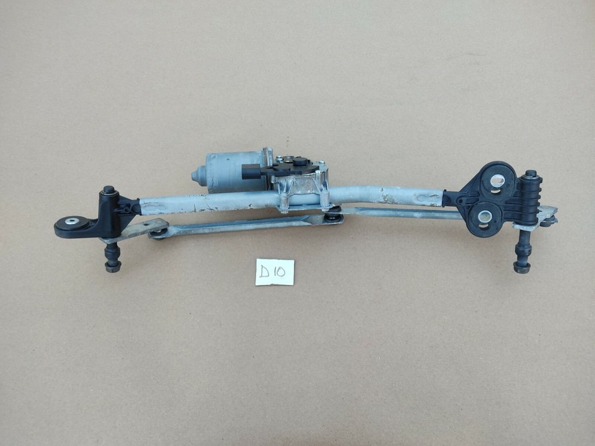 LUJUNTEC Front Windshield Wiper Motor For 2007-2013 BMW X5 & 2008-2015 X6 (LHD, 4-Pin) - OEM Replacement