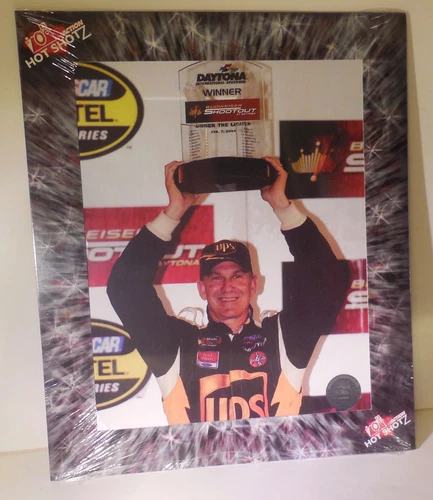 Dale Jarrett 2004 Action Hot Shotz 8 X 10 2004 Daytona Bud Shootout Win Photo