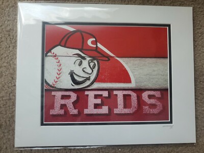 MLB Cincinnati Reds T-SHIRT Photo Frame 12