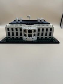LEGO Architecture: The White House (21006)