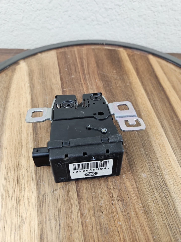 06-09 Range Rover Sport HSE Trunk Lid Lock Latch Release Actuator OEM FQR500140 - Image 3 of 4