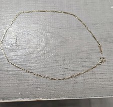 9ct أصفر ذهبي Dainty Albert Flat Curb Chain Anklet سوار 10.2 بوصة