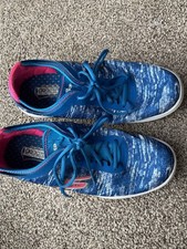 Skechers gogo max blue size 7 