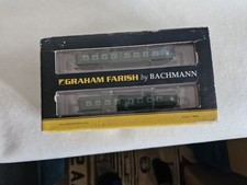 Graham Farish N Gauge 372-675 Class 411 4-CEP EMU 7105  SR Southern Green