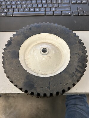 Martin Wheel 875-OF 8''x1.75'' Straight Tread Tire 1/2'' Bore Metal Wheel NEW NW22