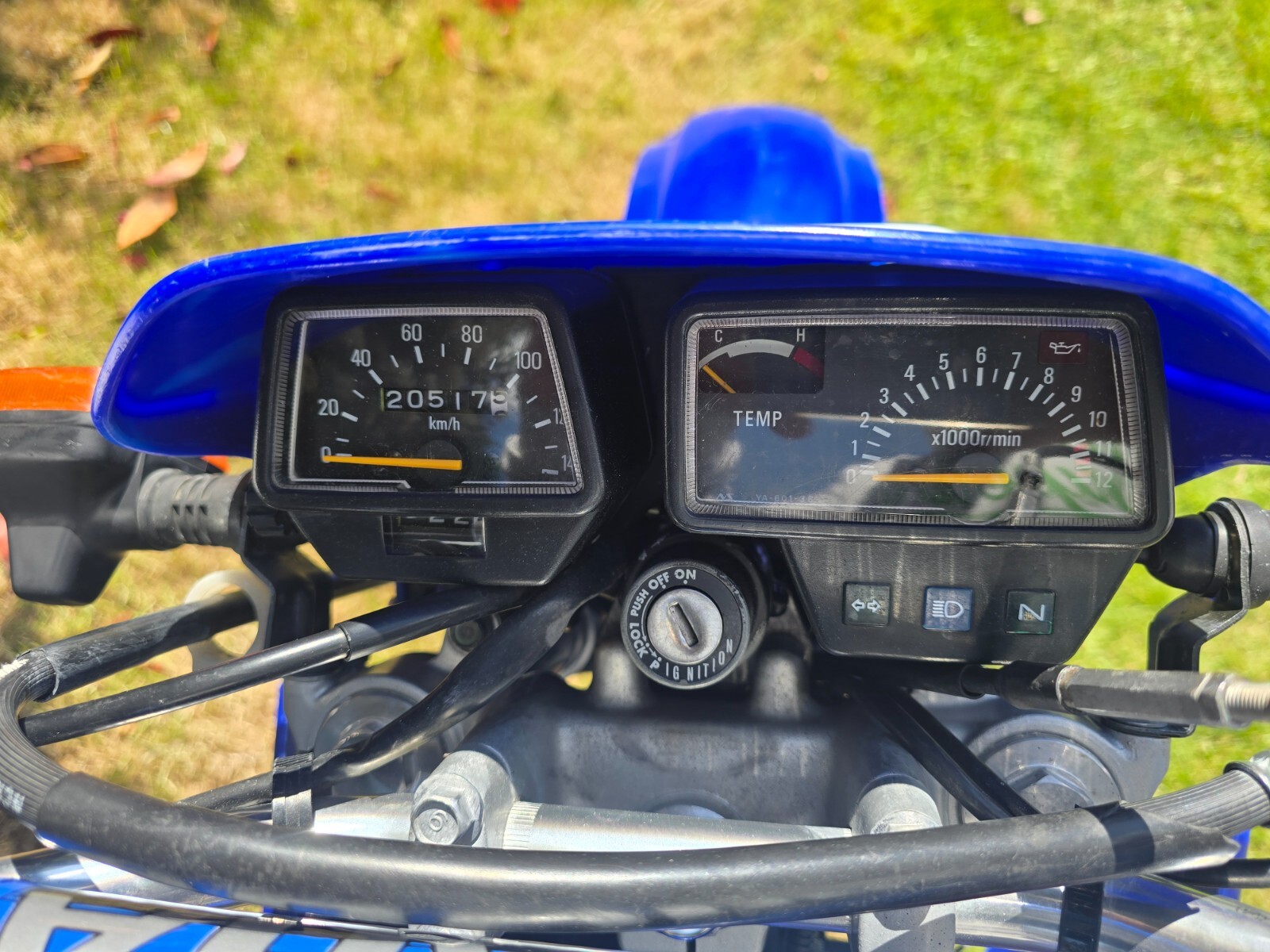 1988 Yamaha DT 125 R Blue Classic 20000km 12kmiles - Bike Years - 1980s