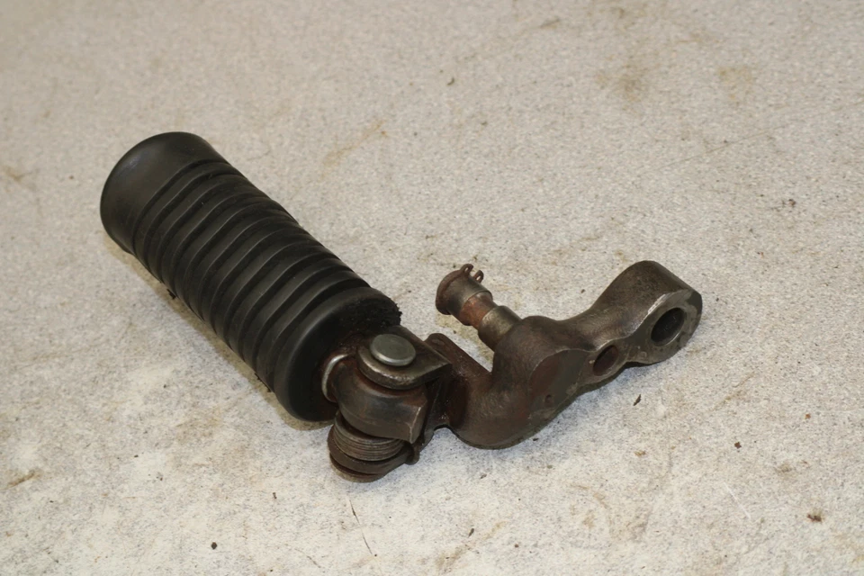 Honda CB400F Super Sport 1975 reposapiés delantero izquierdo clavija paso CB400 F X1-4573.TR Foto 2 de 4