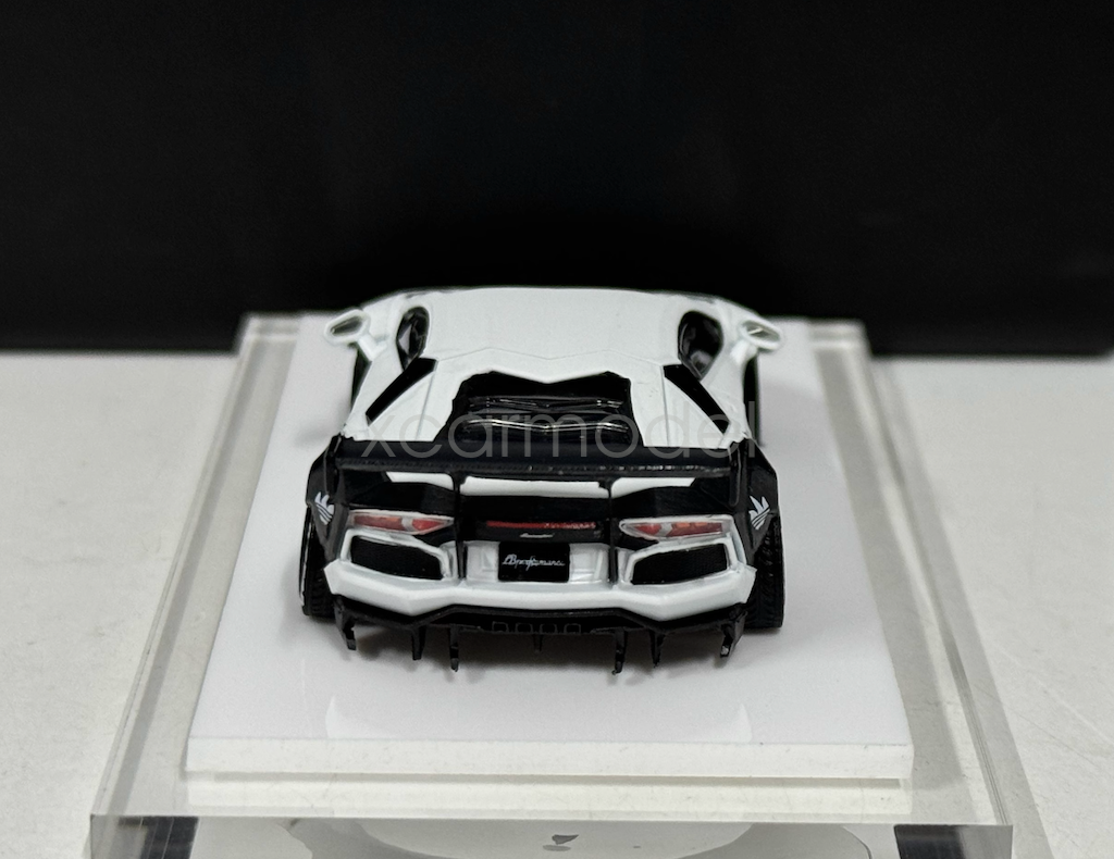 For Onemodel 1:64 White LP700 Aventador LB SPLY Sports Car Model