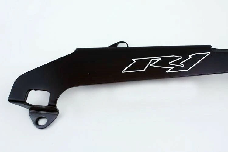 motorcycle Chain Guard Protect Cover Billet For Yamaha YZF-R1 YZFR1 2002 2003 - Image 3 of 4