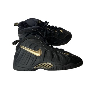 black and gold posite