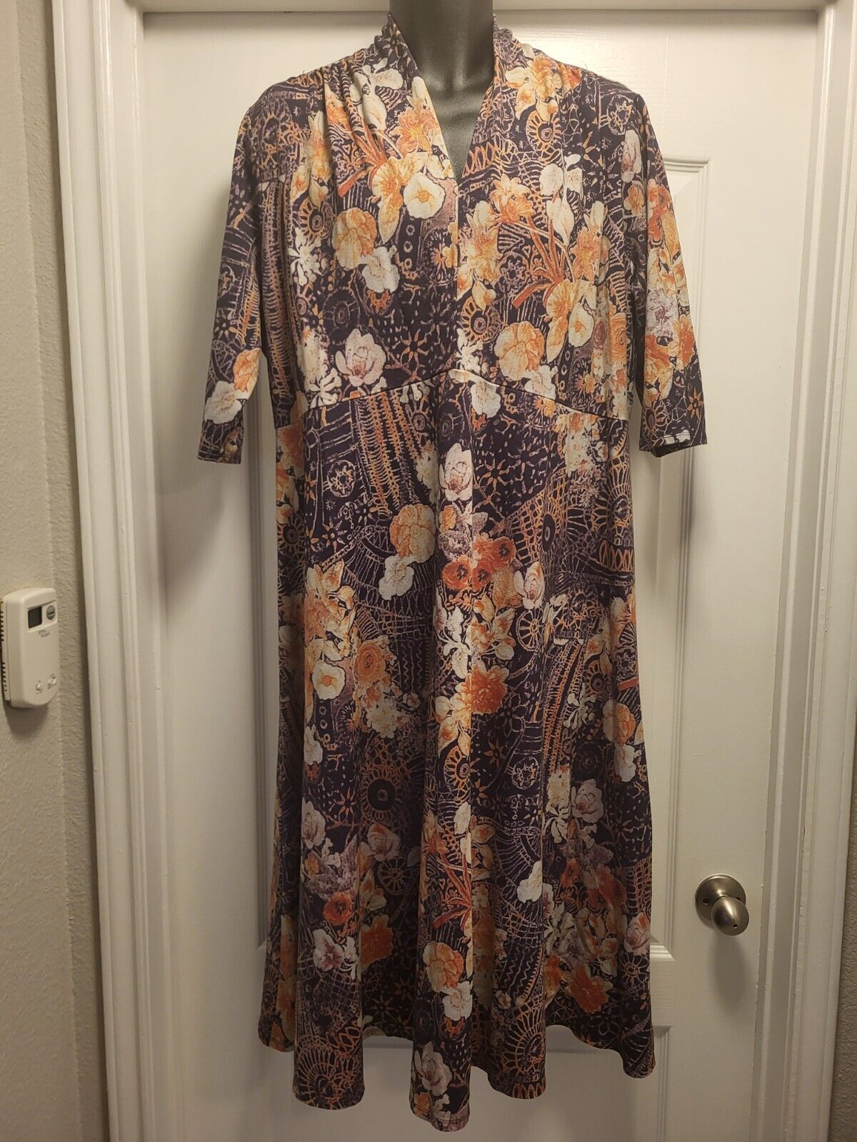 Picture 1 of 4
