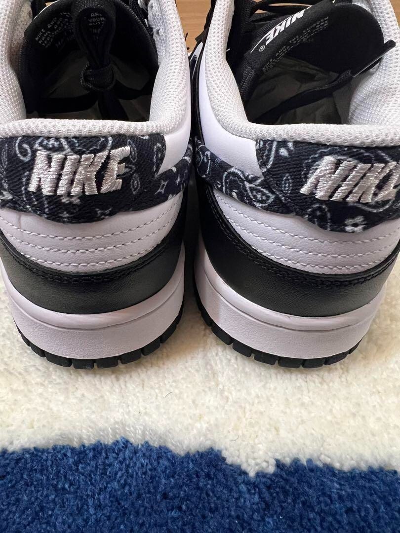 靴 Nike Women's Dunk Low ESS Black Paisley Nike Sneakers Shoes Dunk Low ESS Paisley Women's Panda Black