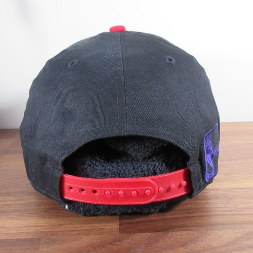 Cappello Berretto Toronto Raptors Uomo Nero Rosso Snap Back Nuova Era Legno Duro Classici NBA - Foto 4 di 9