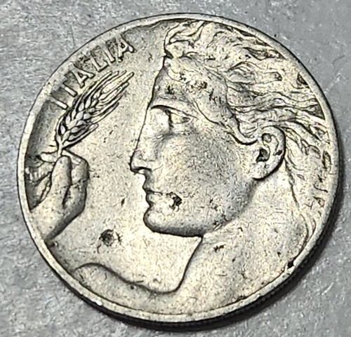 ITALY ๐ฎ๐น TWENTY (20) CENTESIMI COIN 1921 R (KING VITTORIO EMANUELE III) - Picture 2 of 2