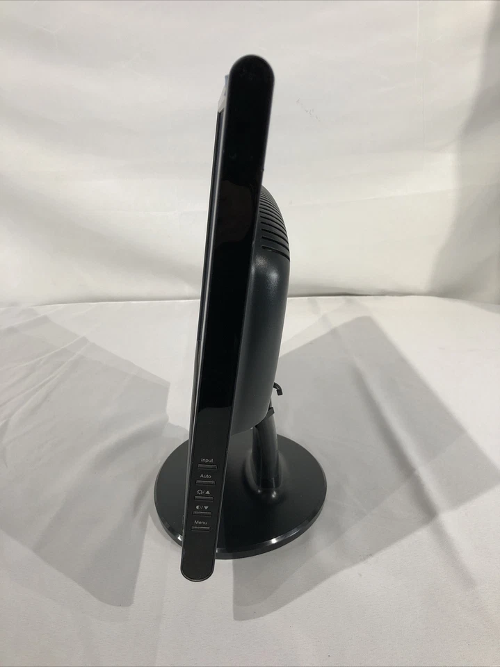 Gateway TFT1780PS+ 17" Monitor - Image 2 of 4