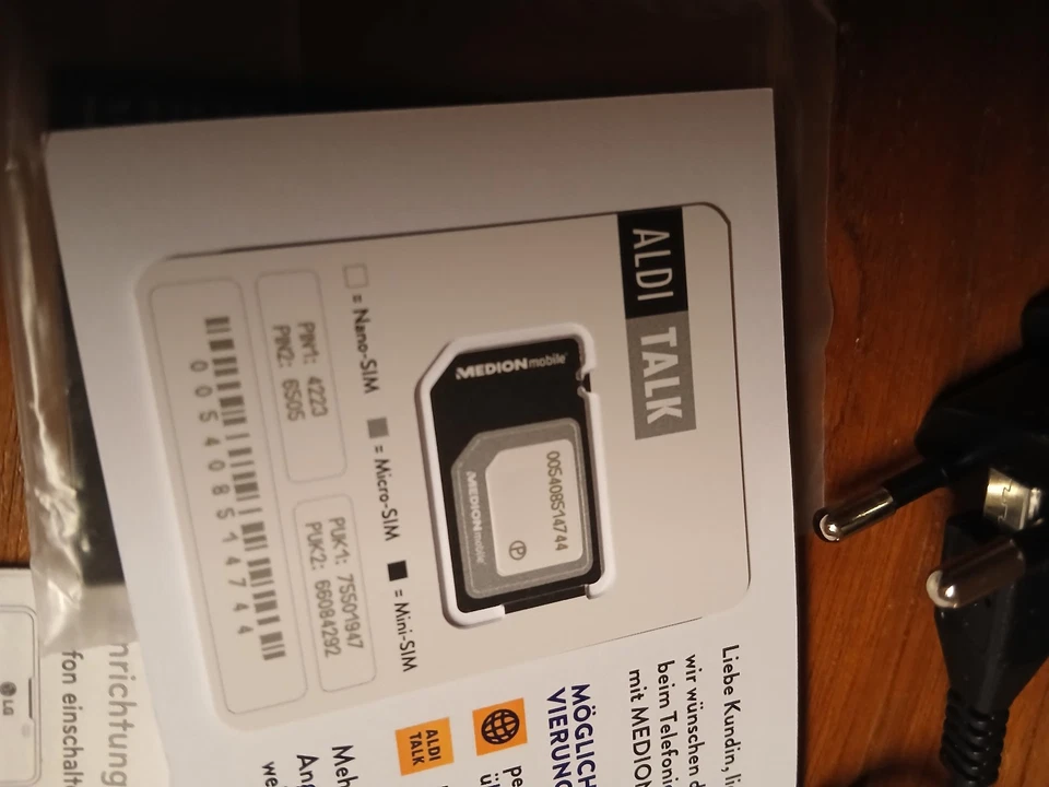 Konvolut Tablet - Handy - SIM-Karte / Tablet und Handy für Bastler - Bild 3 von 4