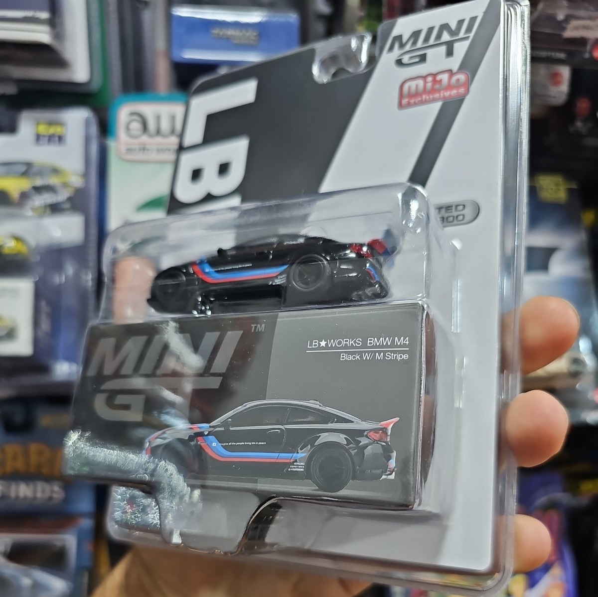 Mini GT 306 BMW M4 LBWK Black whit Stripe Exclusive RARE in