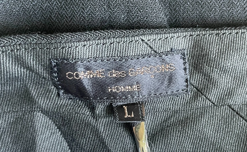 Pantalones Clásicos COMME des GARCONS HOMME Hechos en Japón Foto 3 de 4