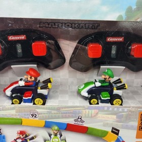 Carrera RC Mario Kart Tabletop Racetrack Set Yoshi & Mario Radio Control Cars