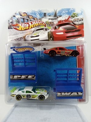 Hot Wheels Stock Cars (2010) Mattel Racing Kit 6/12 Car Set K51