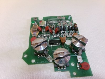 Circuit Control Board 604923-902 for Singer Touch Tronic 2000 Sewing Machine