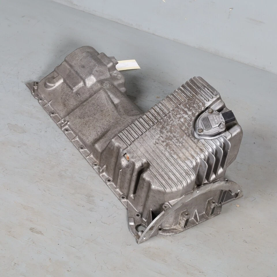 1996-1999 BMW 323i 328i M3 Z3 Engine Oil Pan 11131748755 OEM Used - Image 2 of 4