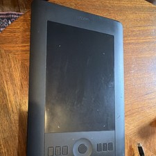 Wacom Intuos Pro Small PTH-451 Graphics Tablet w/ Pen, USB Cable & Stand
