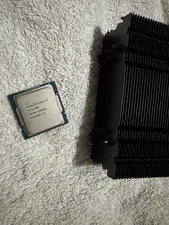 Intel Core I7-11700F 2.50GHz Processor CPU SRKNR 16M LGA1200 + CPU Heatsink