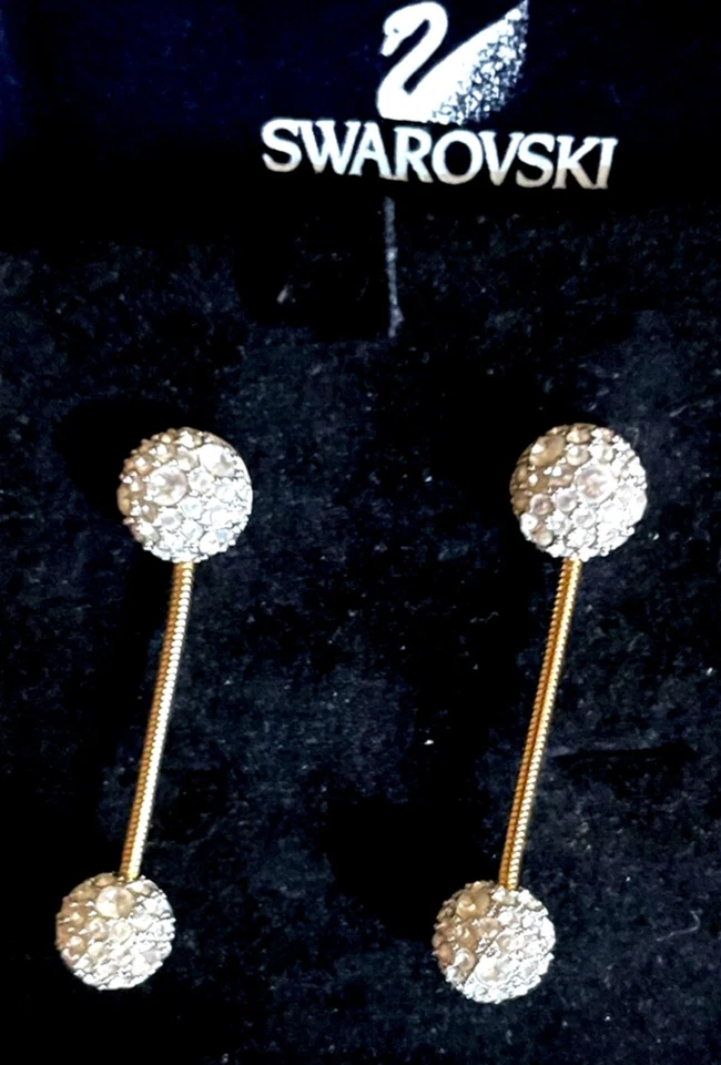 LUXEUEUSES LONGUES BOUCLES D'OREILLES SWAROVSKI AUTHENTIQUE HAUT DE GAMME - Photo 4/4