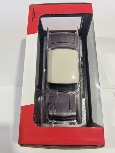 1:24 M2 Machines 1957 Chevrolet Bel Air Hardtop - Picture 8 of 9