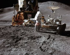 NASA APOLLO 15 ROVER AND LUNAR MODULE ON MOON 11x14 GLOSSY PHOTO PRINT