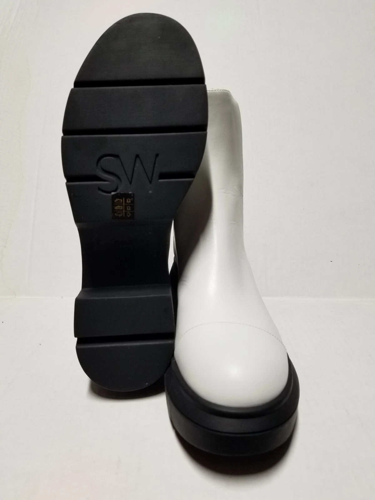 Stuart Weitzman Norah Chill Bootie Color White New Size 36 US 5.5 C