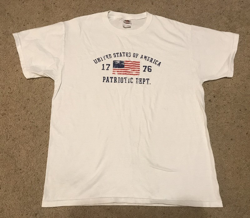 United States of America 1776 Patriotic Dept. American Flag White T-Shirt SZ L