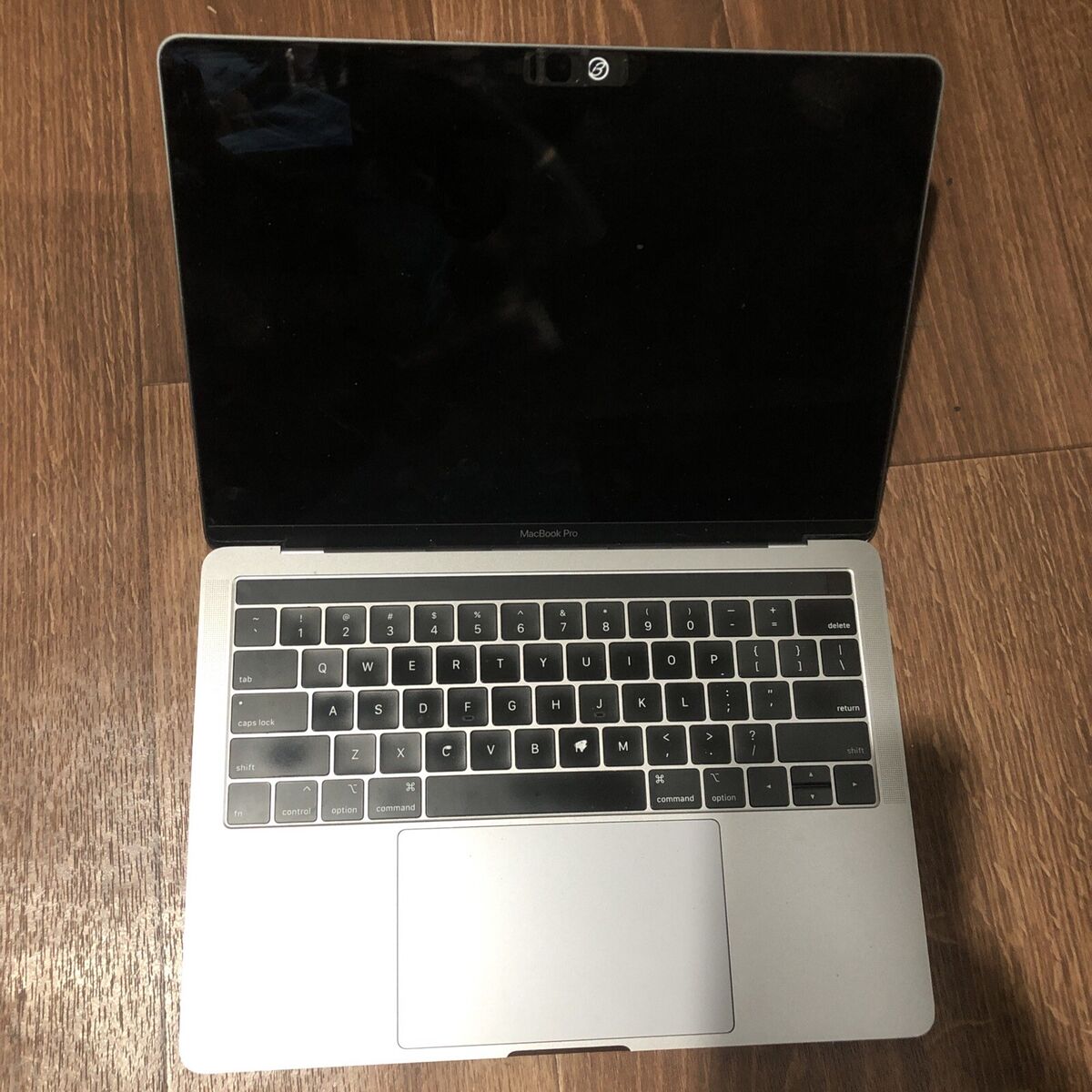 Apple MacBook Pro A1989 13” TouchBar Mid-2018 i5 2.3GHz 8GB Apple MacBook Pro A1989 13” TouchBar Mid-2018 i5 2.3GHz 8GB