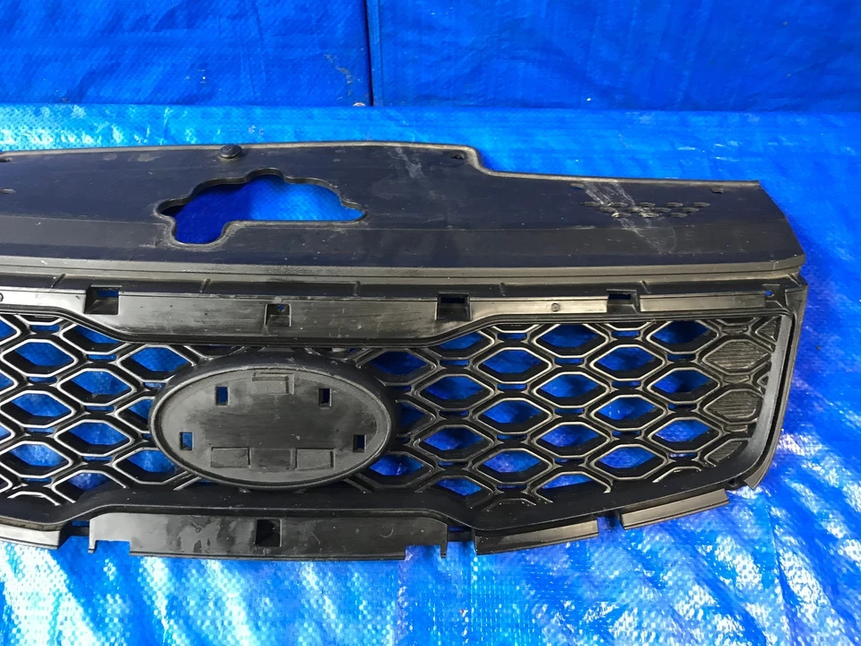 OEM 2010 2011 10 11 KIA RIO ПЕРЕДНЯЯ РЕШЕТКА 86360-1G600 - Изображение 2 из 4